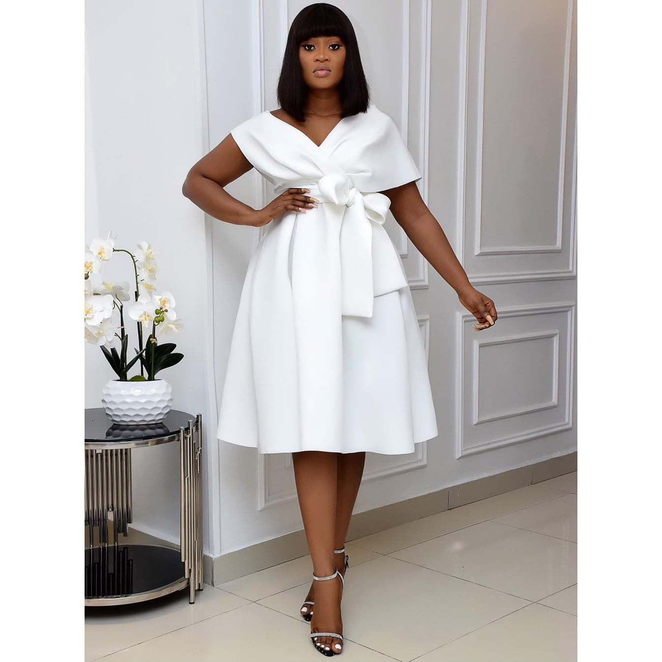 Sculpted Off-Shoulder Midi Dress with Tailored Fit