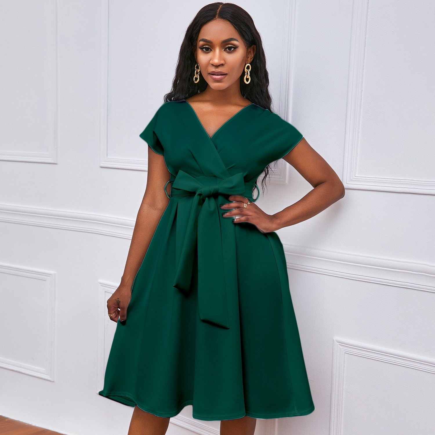 Wrap Style Midi Dress with Waist Tie and V Neck
