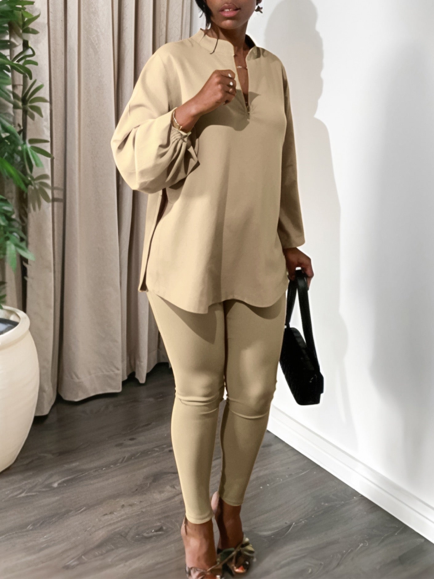 Relaxed Long Tunic Top with Stretch Leggings