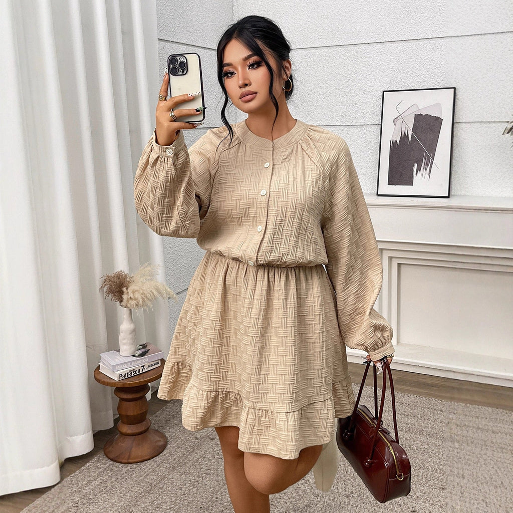 Plus Size Relaxed Fit Textured Dress with Long Sleeves