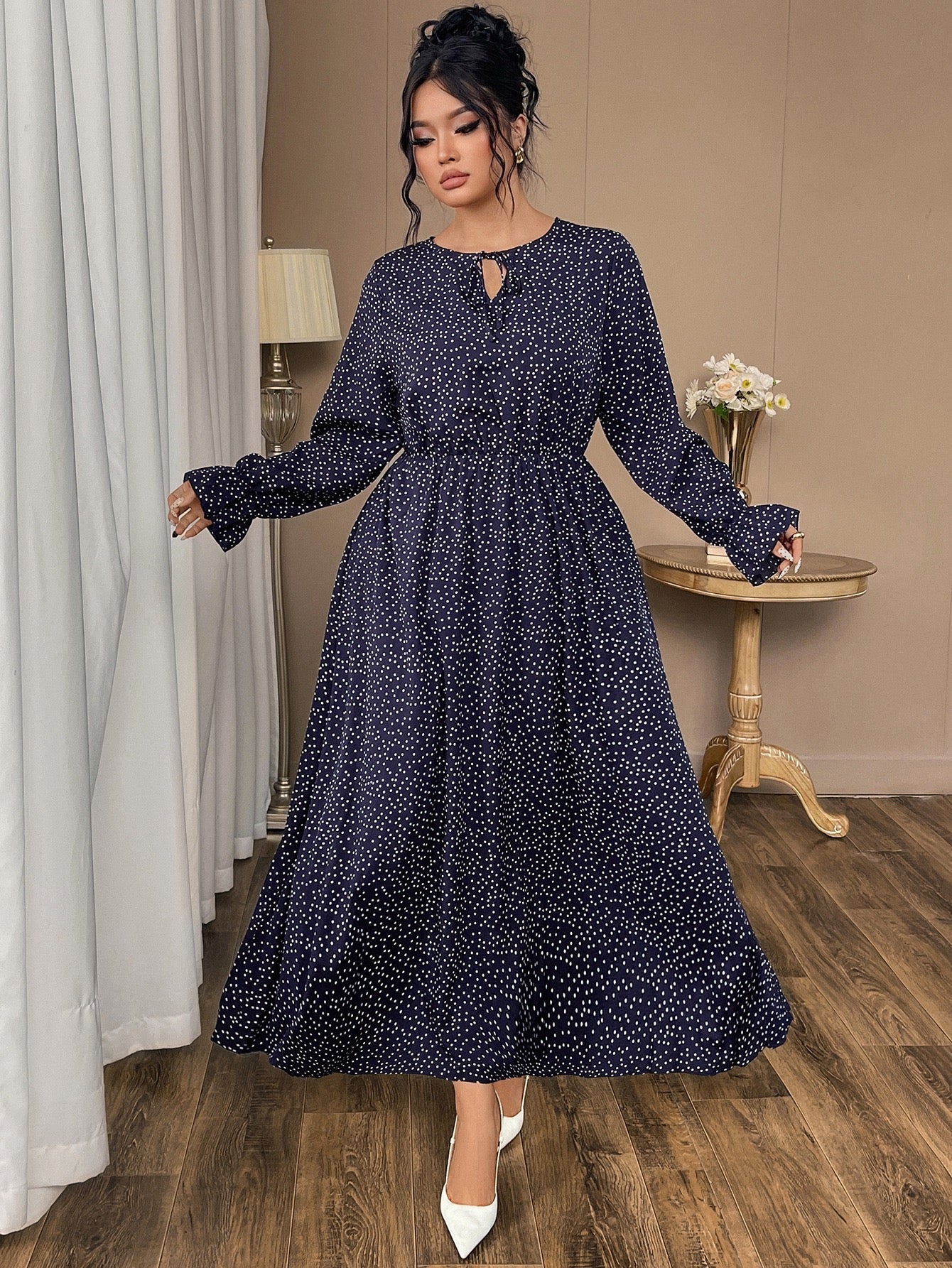 Plus Size Relaxed Polka Dot Maxi Dress with Adjustable Neckline