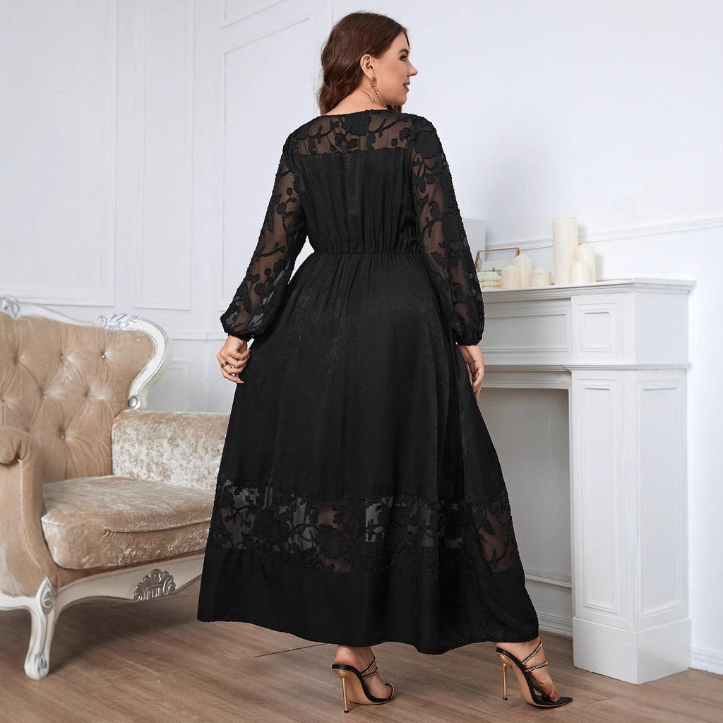 Plus Size Floral Lace Long Sleeve Maxi Dress
