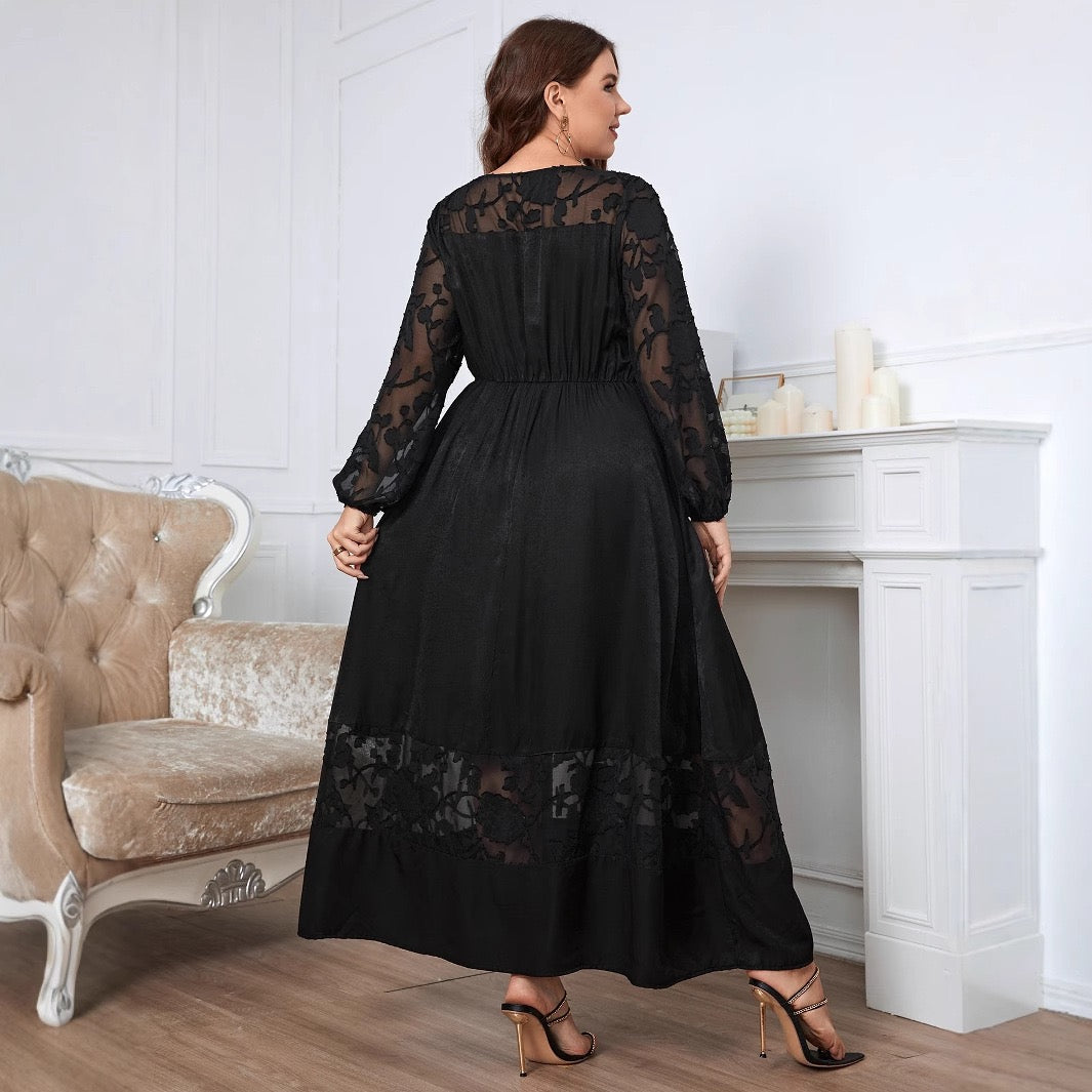 Plus Size Floral Lace Long Sleeve Maxi Dress