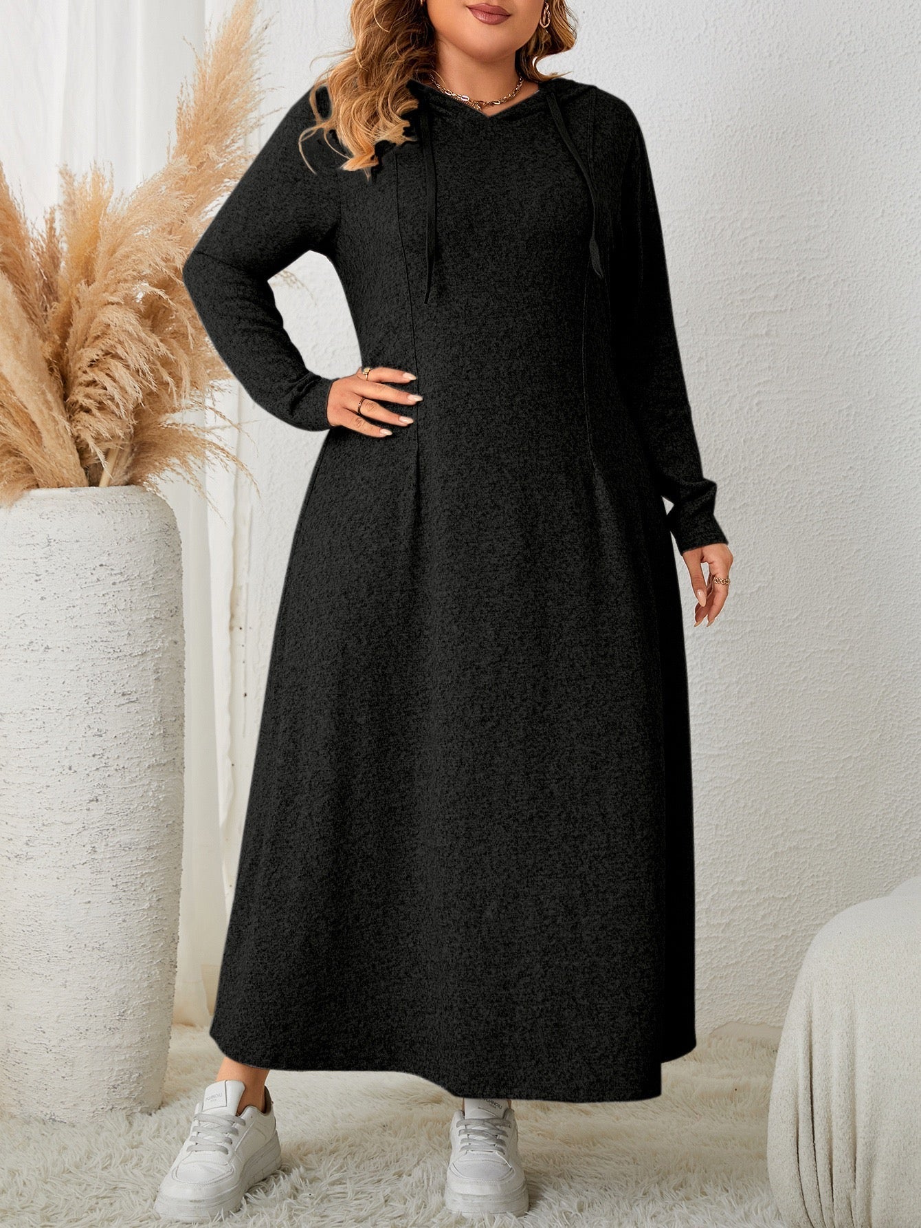 Plus Size Clean Silhouette Hooded Dress