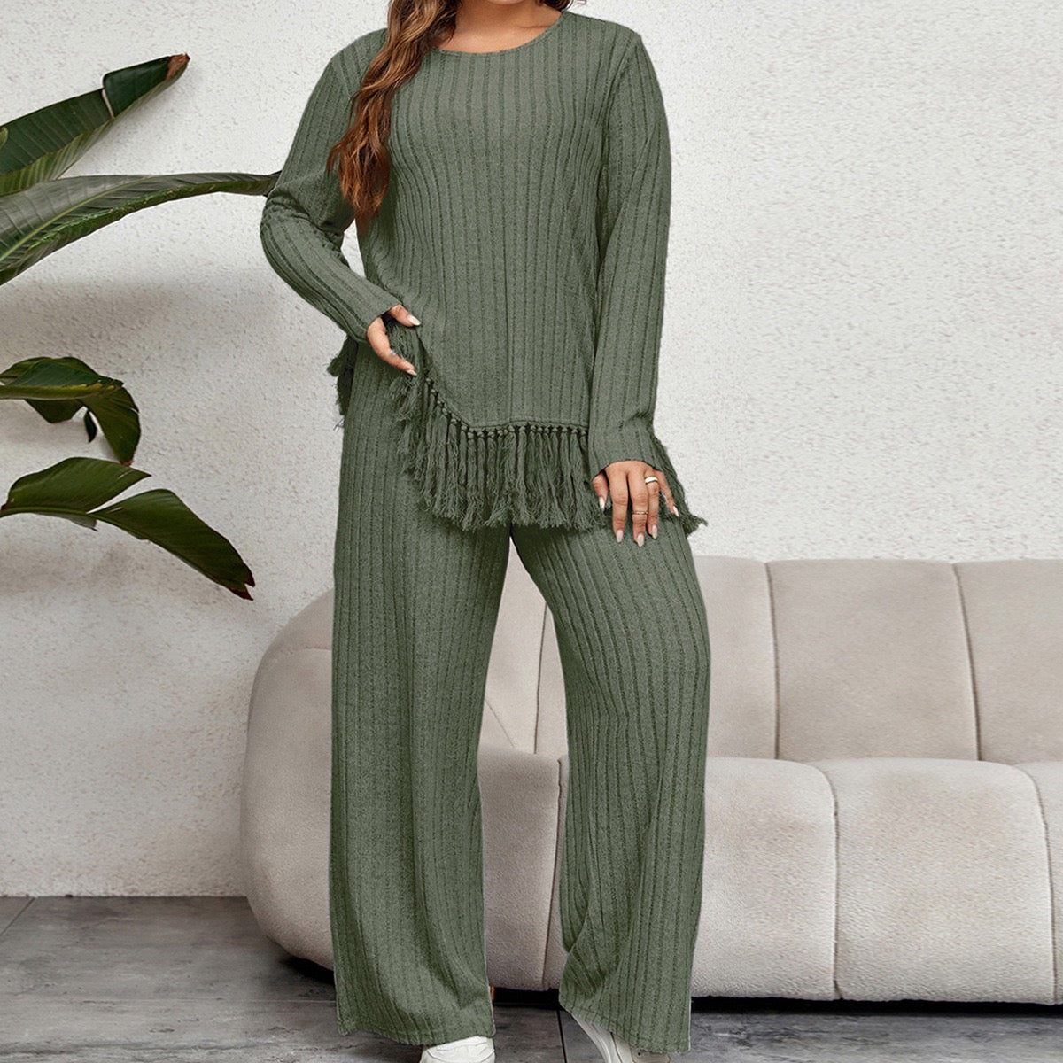 Plus Size Textured Ribbed Loungewear Set with Fringe Trim