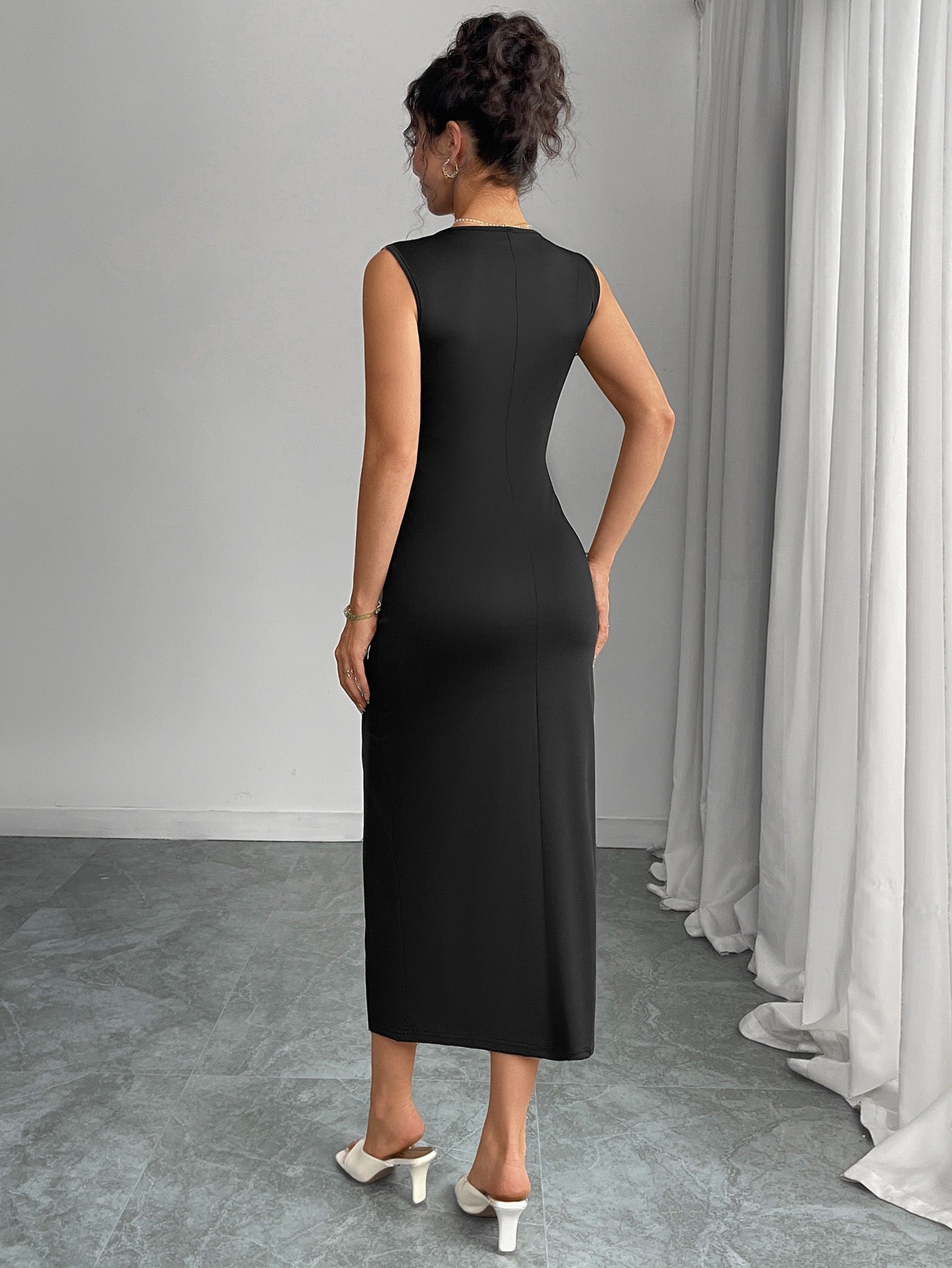 Elegant Black Bow Detail Sleeveless Midi Dress