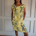 Relaxed Fit Tropical Print Short Sleeve Midi Dress